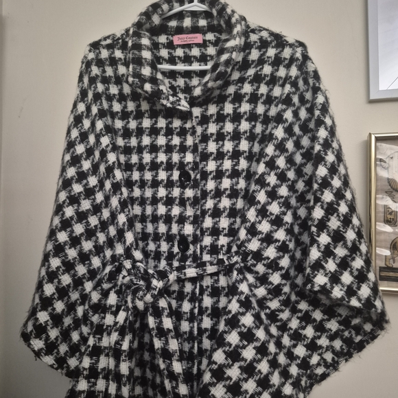 Juicy Couture Jackets & Blazers - Juicy Couture Black and White Houndstooth Coat/Sweater